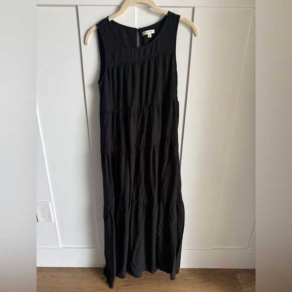 Max Studio Tiered Maxi Dress - Picture 2 of 6
